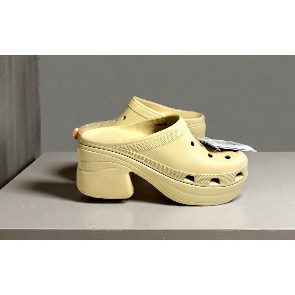 Rare Crocs Siren Clog Platform Block Heel M9 W11 Beige Bone — NWT, No Box